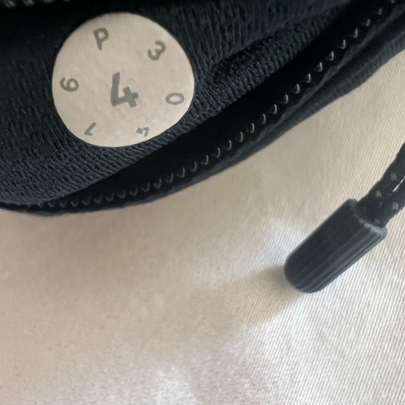 LULULEMON Circuit Breaker Skirt Tall - Picture 10 of 10